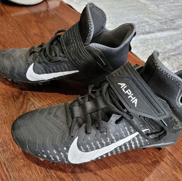 Men's nike Alpha menace pro 2 football cleats - Picture 3 of 4